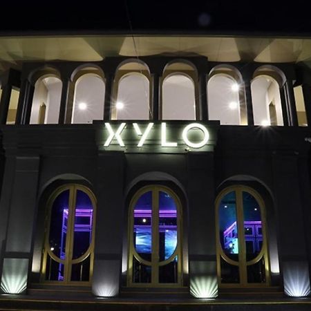 La Palazzo - Across Uptown Mall & Grand Hyatt Bgc Taguig Exteriör bild