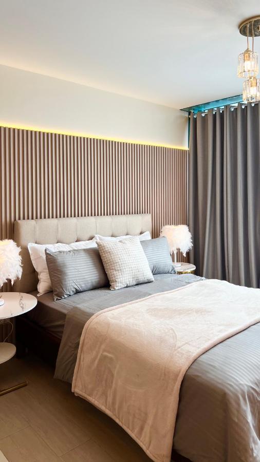 La Palazzo - Across Uptown Mall & Grand Hyatt Bgc Taguig Exteriör bild