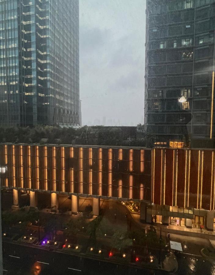 La Palazzo - Across Uptown Mall & Grand Hyatt Bgc Taguig Exteriör bild
