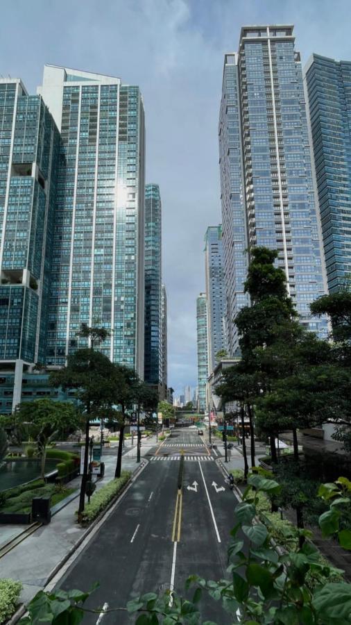 La Palazzo - Across Uptown Mall & Grand Hyatt Bgc Taguig Exteriör bild